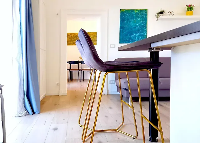 Casa Roca - Elegante Appartamento A Due Passi Dal Centro, Free Parking